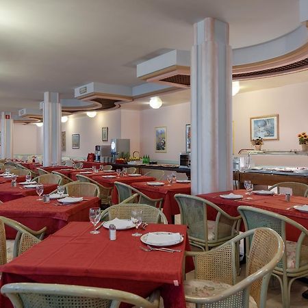 Park Hotel Oasi ガルダ エクステリア 写真