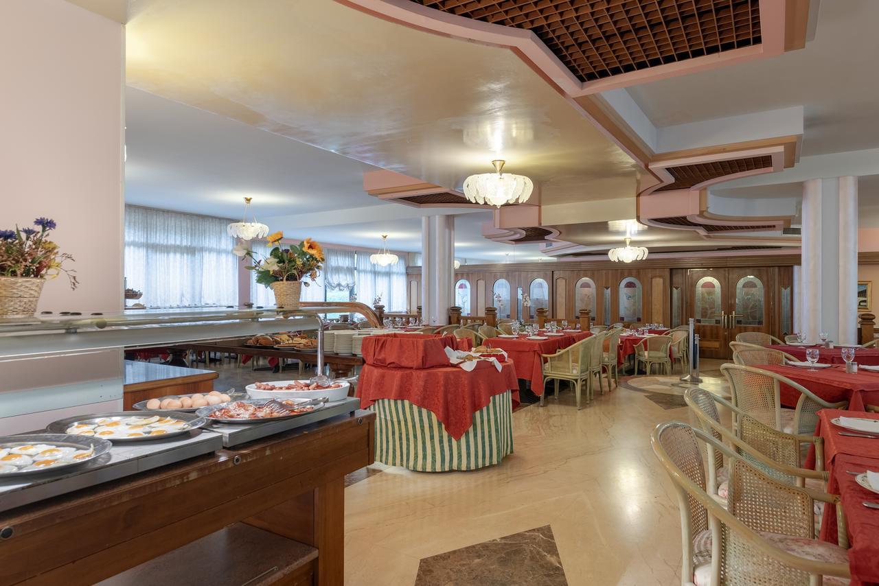 Park Hotel Oasi ガルダ エクステリア 写真
